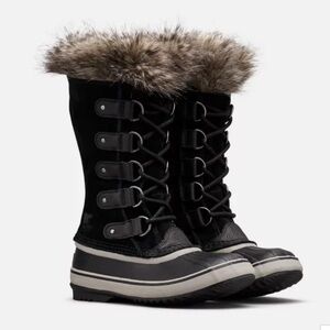 Women’s Sorel Joan of Arctic Waterproof Suede & Faux Fur Boot size 8